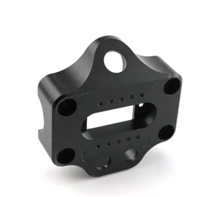 Piezas giradas CNC personalizadas 4 Ejes, Repuestos de aluminio para remolques Accesorios