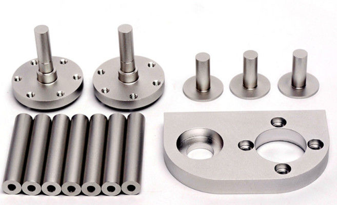 Partes fabricadas por CNC de metal para maquinaria Dureza HRC21-22 para superior