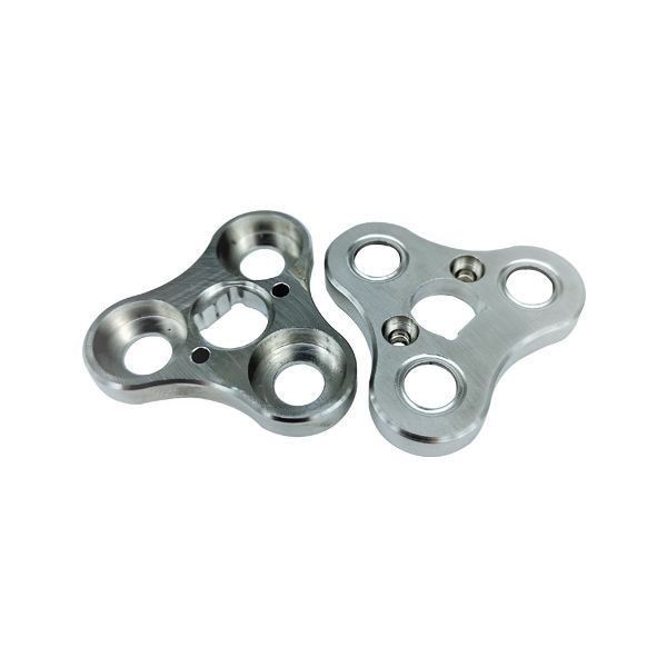 Se trata de una pieza de aluminio de torneado CNC profesional para aeronaves Ra 0.1-3.2. φ0,5 mm-φ150 mm*300 mm 510 mm*1020 mm*500 mm