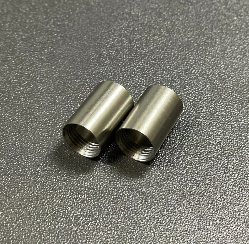 Confeccionado de alta precisión de acero inoxidable / titanio de alta gama de máquinas de fresado CNC