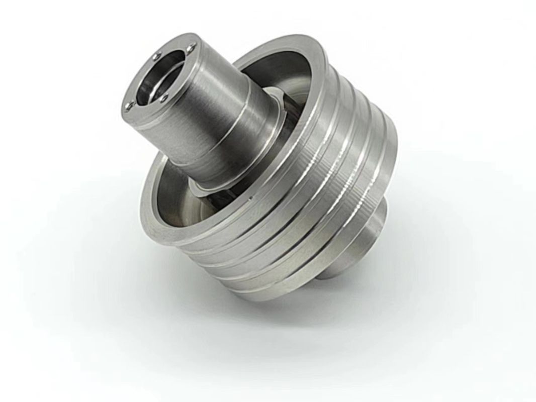 Mecanizado CNC de acero inoxidable a medida Soldadura de piezas de torneado Fresado CNC de precisión Accesorios de hardware automotriz